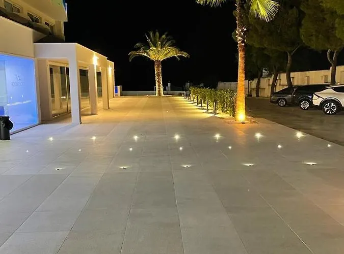 Rodi 4* رودي غارغانيكو